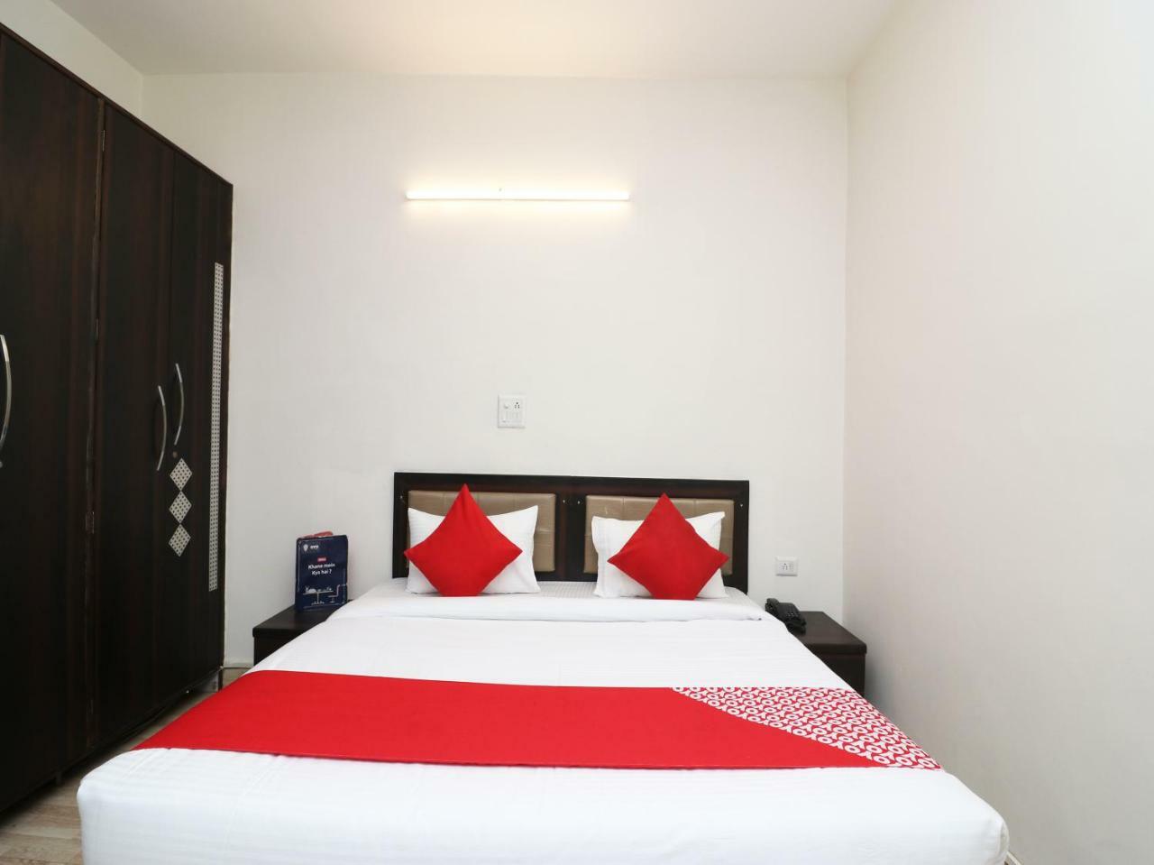 Nest Residency Фаридабад Экстерьер фото