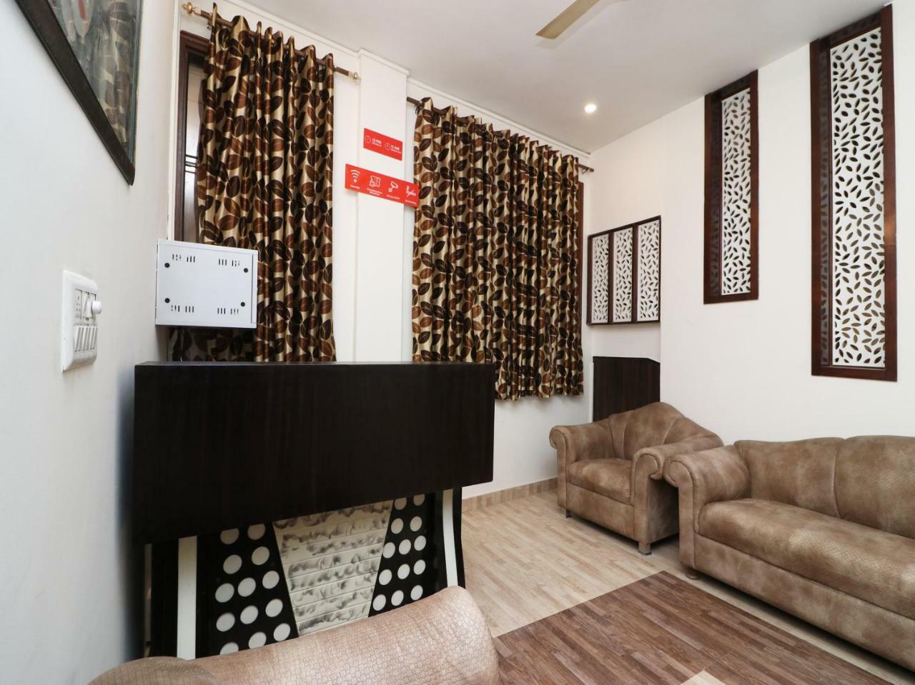 Nest Residency Фаридабад Экстерьер фото